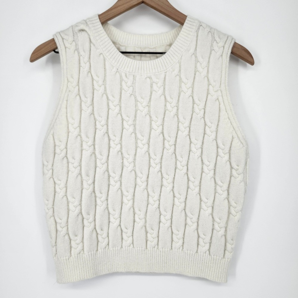 Cider White Cable Knit Sweater Vest Womens 1XL Preppy Academia Soft Girl Neutral
